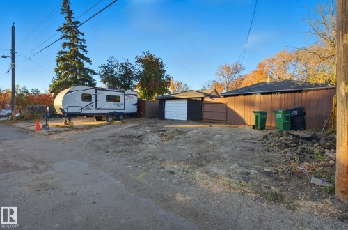 13507 124 Avenue, Edmonton, AB - Outdoor
