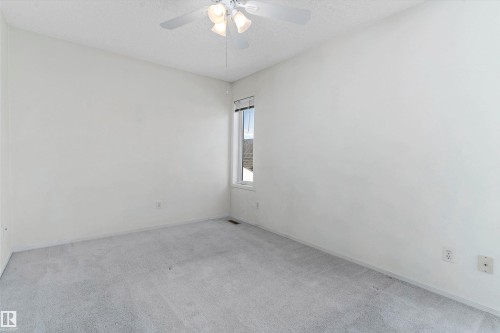 13851 131 Avenue, Edmonton, AB - Indoor Photo Showing Other Room
