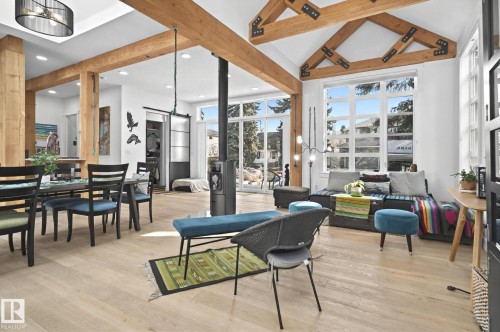 7222 119 Street, Edmonton, AB - Indoor