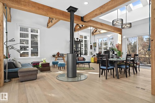 7222 119 Street, Edmonton, AB - Indoor