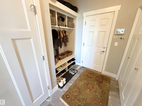 1186 Genesis Lake Boulevard, Stony Plain, AB - Indoor Photo Showing Other Room