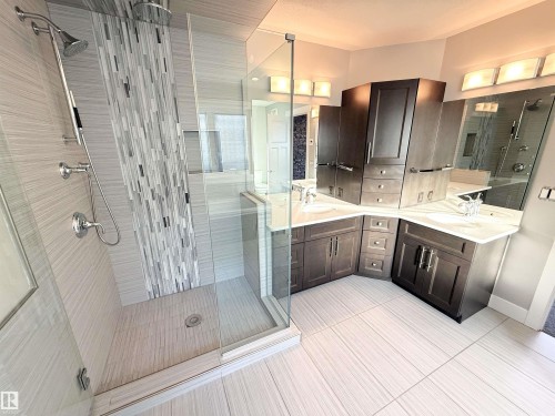1186 Genesis Lake Boulevard, Stony Plain, AB - Indoor Photo Showing Bathroom