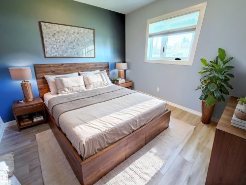 10226 152 Street, Edmonton, AB - Indoor Photo Showing Bedroom