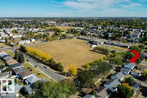 13003 129 Avenue, Edmonton, AB - Outdoor With View