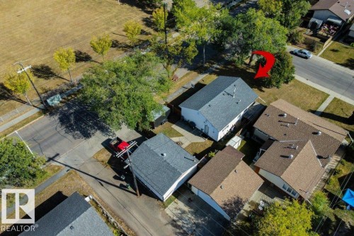 13003 129 Avenue, Edmonton, AB - Outdoor With View