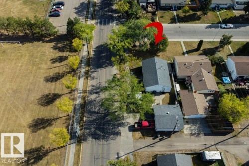 13003 129 Avenue, Edmonton, AB - Outdoor With View