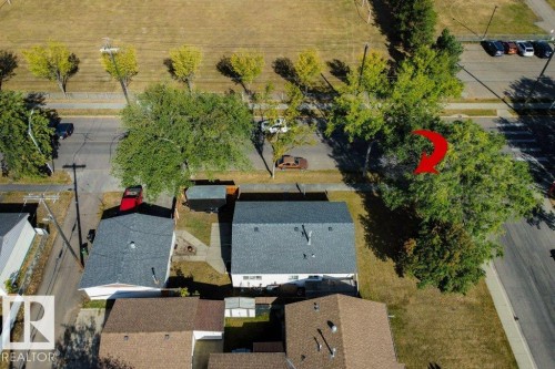 13003 129 Avenue, Edmonton, AB - Outdoor With View