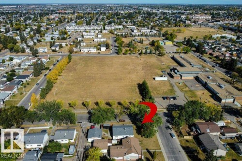 13003 129 Avenue, Edmonton, AB - Outdoor With View