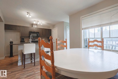 2544 Anderson Way, Edmonton, AB - Indoor