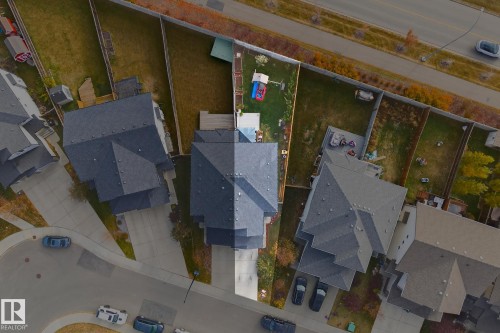 7139 Cardinal Way, Edmonton, AB - Outdoor