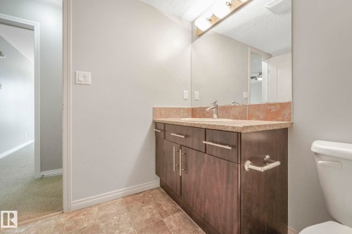 210 103 Ambleside Drive, Edmonton, AB - Indoor Photo Showing Bathroom