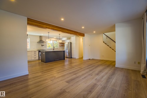 5603 108 Street, Edmonton, AB - Indoor