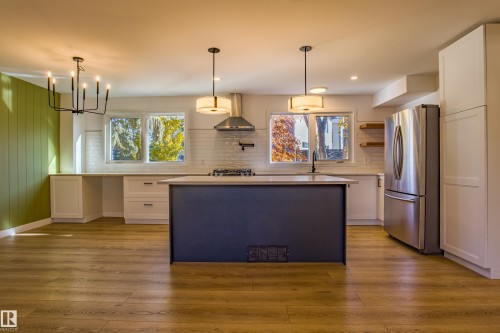 5603 108 Street, Edmonton, AB - Indoor Photo Showing Kitchen