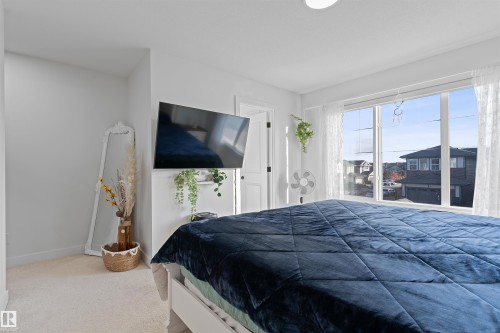 3427 Craig Landing, Edmonton, AB - Indoor Photo Showing Bedroom