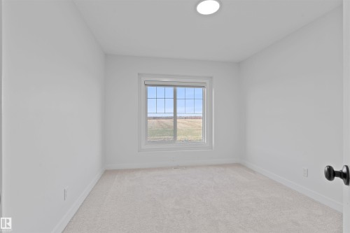 3427 Craig Landing, Edmonton, AB - Indoor Photo Showing Other Room