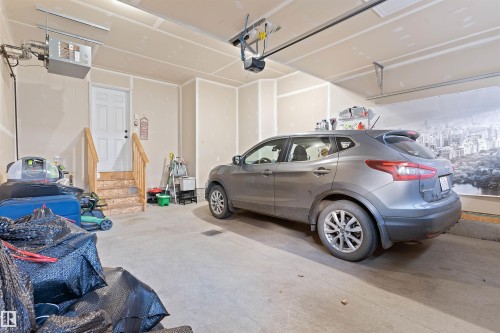 3427 Craig Landing, Edmonton, AB - Indoor Photo Showing Garage
