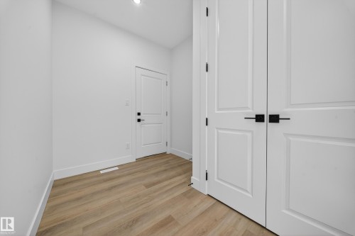 2008 Collip Crescent, Edmonton, AB - Indoor Photo Showing Other Room