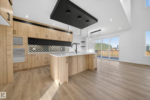 2008 Collip Crescent, Edmonton, AB - Indoor