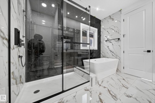 2008 Collip Crescent, Edmonton, AB - Indoor