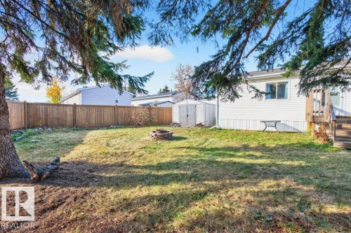 1226 West View Rise, Edmonton, AB - Outdoor