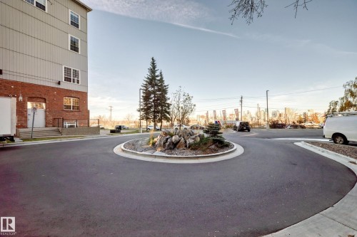 208 10149 Saskatchewan Drive, Edmonton, AB - Outdoor