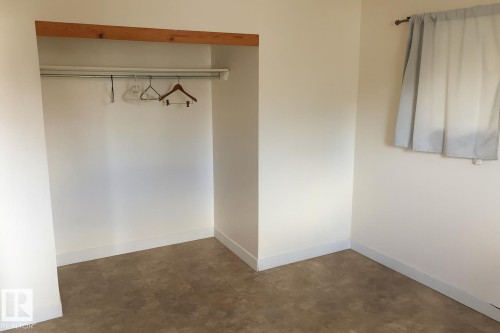 10934 76 Avenue, Edmonton, AB - Indoor Photo Showing Other Room