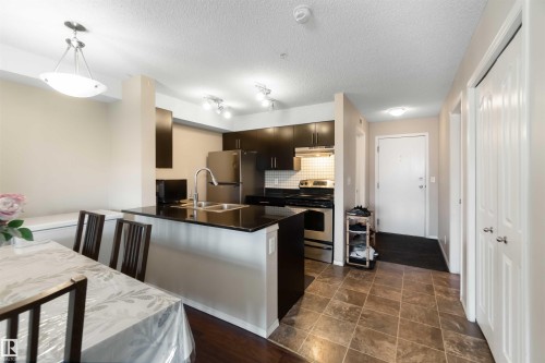 210 530 Watt Boulevard, Edmonton, AB - Indoor