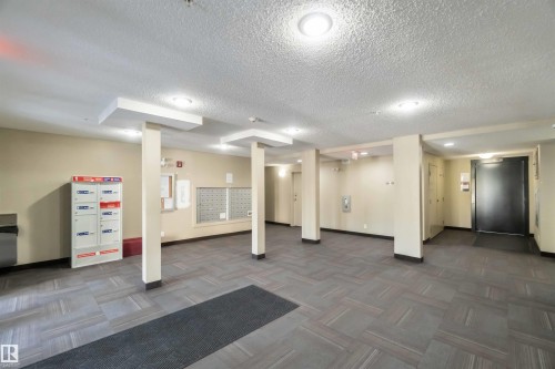 210 530 Watt Boulevard, Edmonton, AB - Indoor