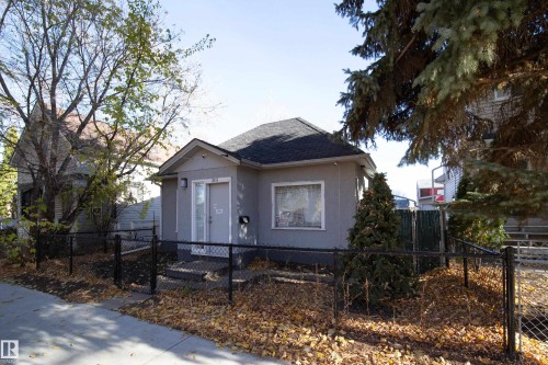 11919 77 Street, Edmonton, AB - Outdoor