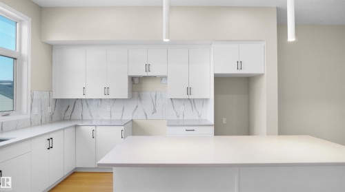 7116 51 Avenue, Beaumont, AB - Indoor Photo Showing Kitchen