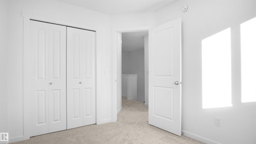 2 3705 141 Street, Edmonton, AB - Indoor