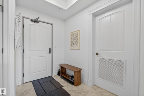 603 10142 111 Street, Edmonton, AB - Indoor Photo Showing Other Room