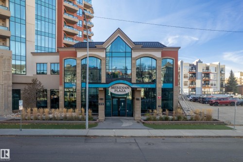 603 10142 111 Street, Edmonton, AB - Outdoor