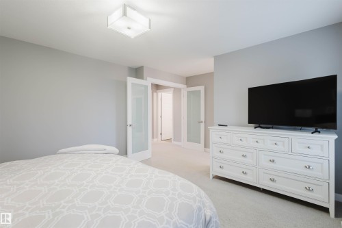 2117 69A Street, Edmonton, AB - Indoor Photo Showing Bedroom