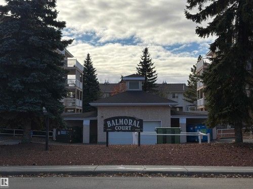 102 17519 98A Avenue, Edmonton, AB - Outdoor