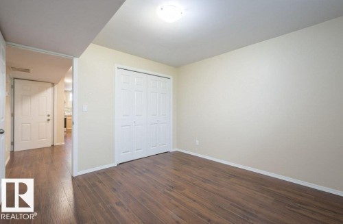 12807 135 Avenue, Edmonton, AB - Indoor Photo Showing Other Room