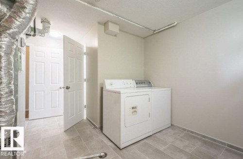 12807 135 Avenue, Edmonton, AB - Indoor Photo Showing Laundry Room