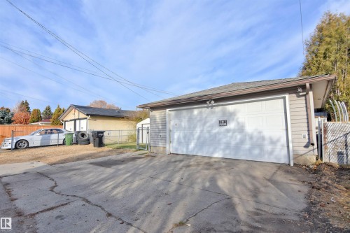 12807 135 Avenue, Edmonton, AB - Outdoor