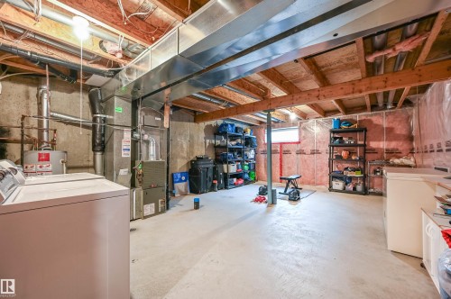 5933 164 Avenue, Edmonton, AB - Indoor