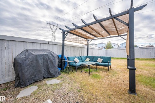 5933 164 Avenue, Edmonton, AB - Outdoor