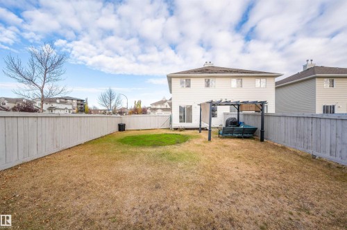 5933 164 Avenue, Edmonton, AB - Outdoor