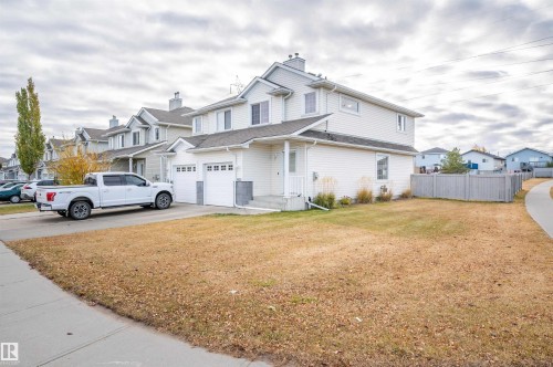 5933 164 Avenue, Edmonton, AB - Outdoor