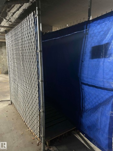 141 9704 174 Street, Edmonton, AB - Outdoor