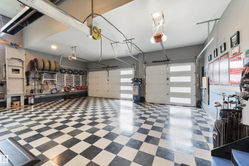 60 Huntington Crescent, Spruce Grove, AB - Indoor Photo Showing Garage