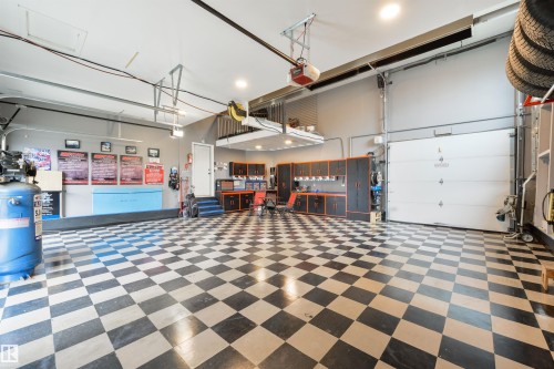 60 Huntington Crescent, Spruce Grove, AB - Indoor Photo Showing Garage