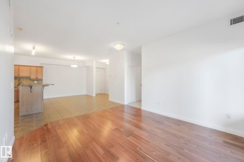 232 1406 Hodgson Way, Edmonton, AB - Indoor