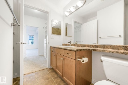 232 1406 Hodgson Way, Edmonton, AB - Indoor Photo Showing Bathroom