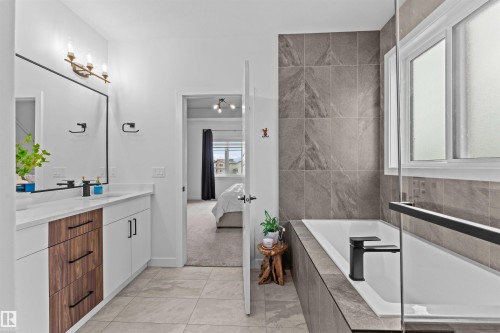 57 Dalquist Bay, Leduc, AB - Indoor Photo Showing Bathroom