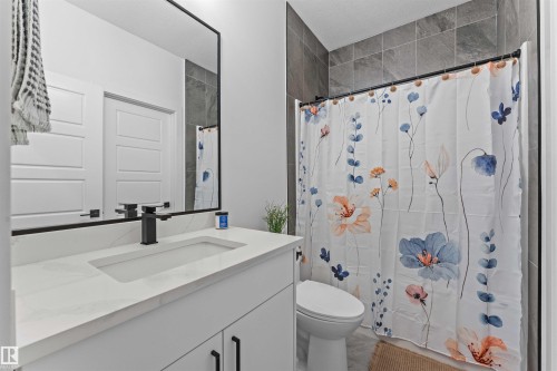 57 Dalquist Bay, Leduc, AB - Indoor Photo Showing Bathroom