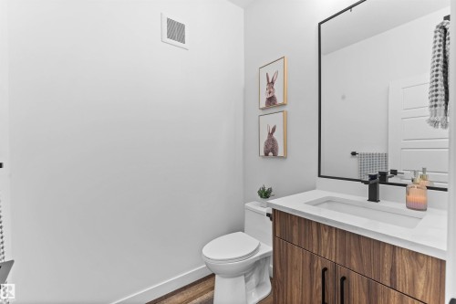 57 Dalquist Bay, Leduc, AB - Indoor Photo Showing Bathroom